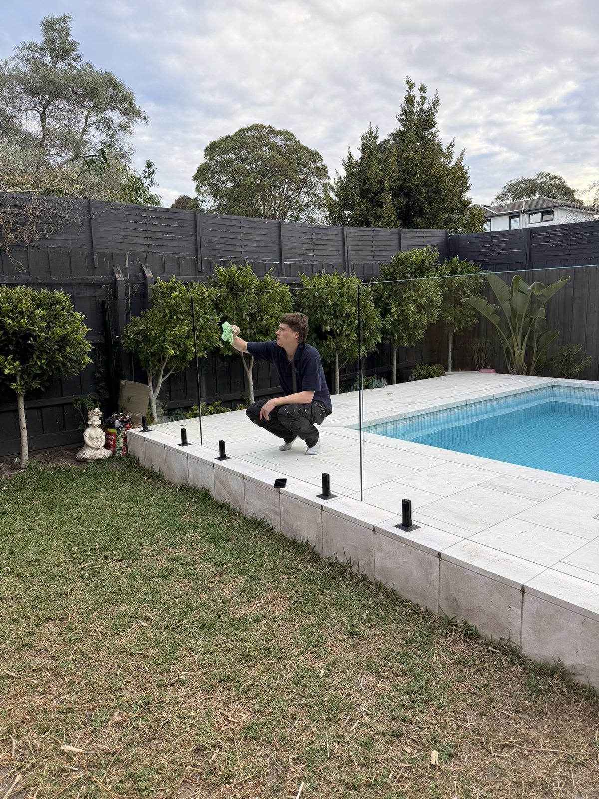 Will wiping down a glass pool fence panel